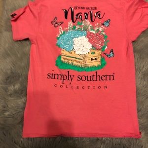 Bright pink simply southern tee in great condition